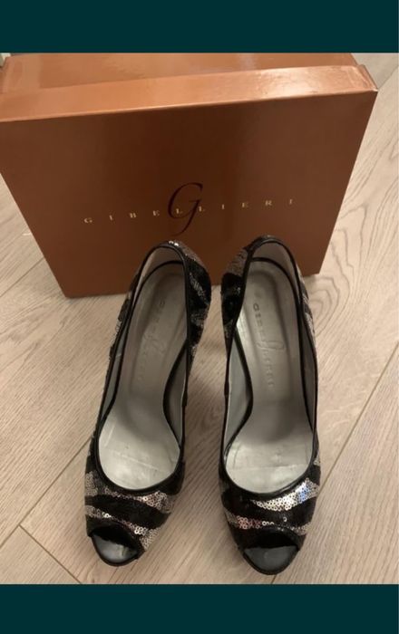 Pantofi dama Stare buna marimea 38.