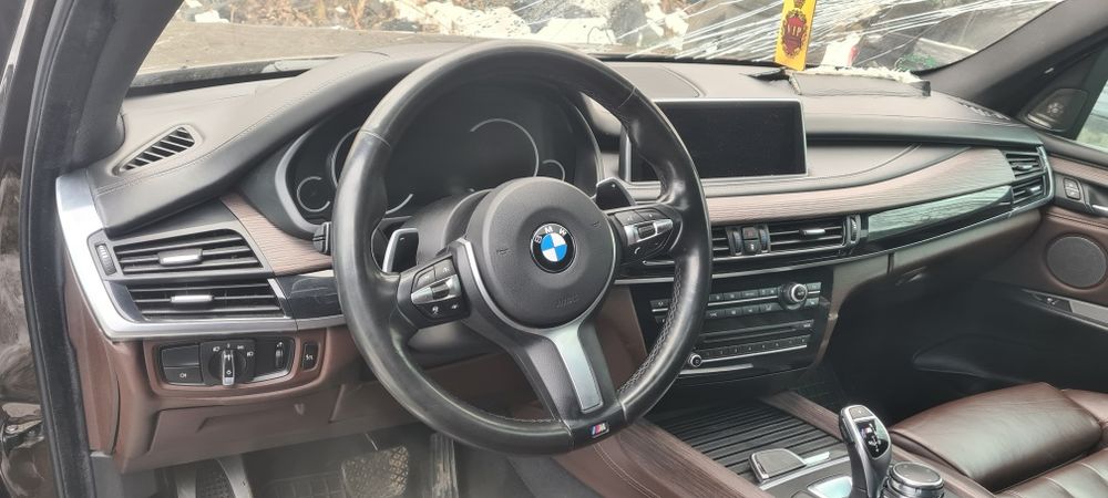 Volan bmw f15 f16 x5 x6 distronic vibratii incalzire trafic jam