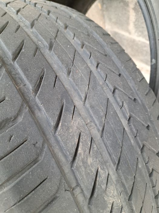 Гуми 285/40R 22 цола 2 броя