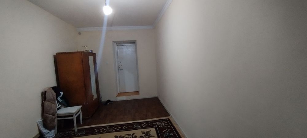 Yashnobod tumanidagi eski uy