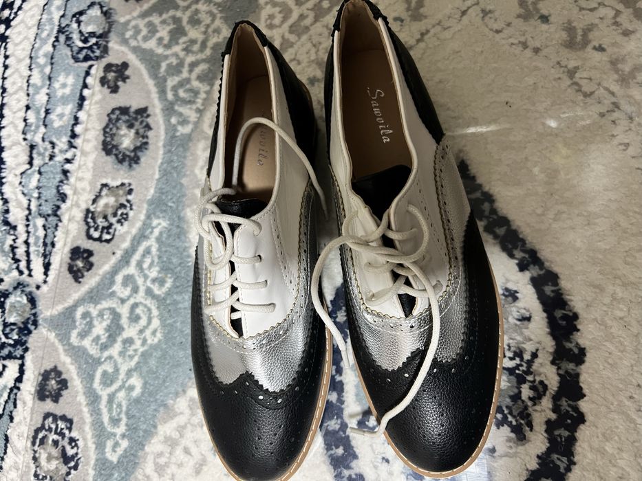 Продам новую обувь