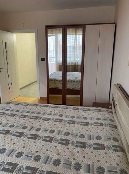 Дава се под наем Тристаен апартамент в София, Зона Б-19 - 117 кв.м за 899 € - Снимка #3