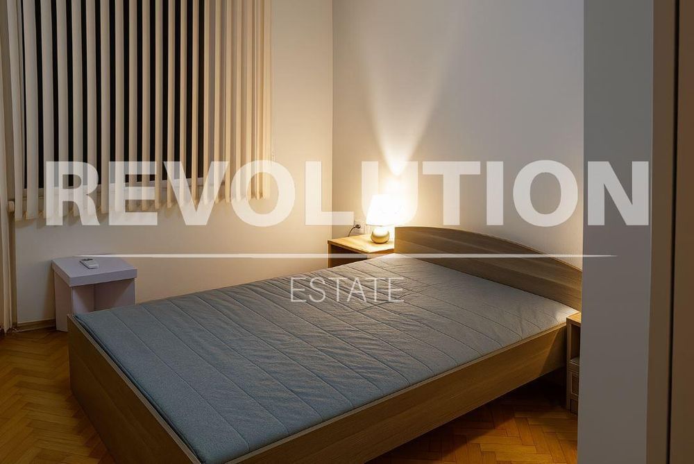 Дава се под наем Тристаен апартамент в Варна, Спортна зала - 95 кв.м за 498.27 € - Снимка #2