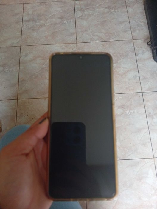 Продавам телефон Redmi 14C