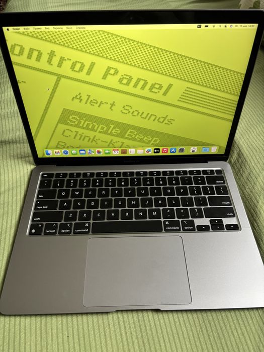 Macbook air 13 2020 m1 8gb/256gb