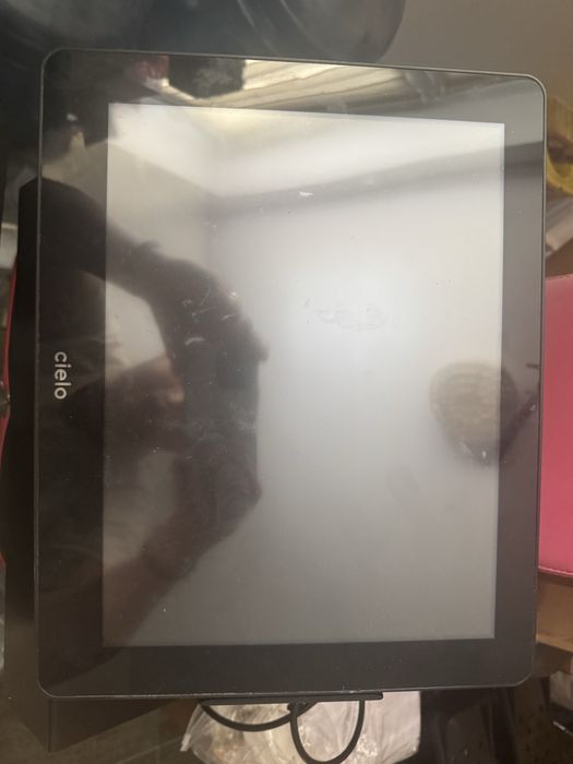 POS touchscreen Cielo FEC + casetă bani – complet, funcțional