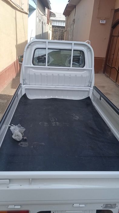 Laboga tent sotiladi