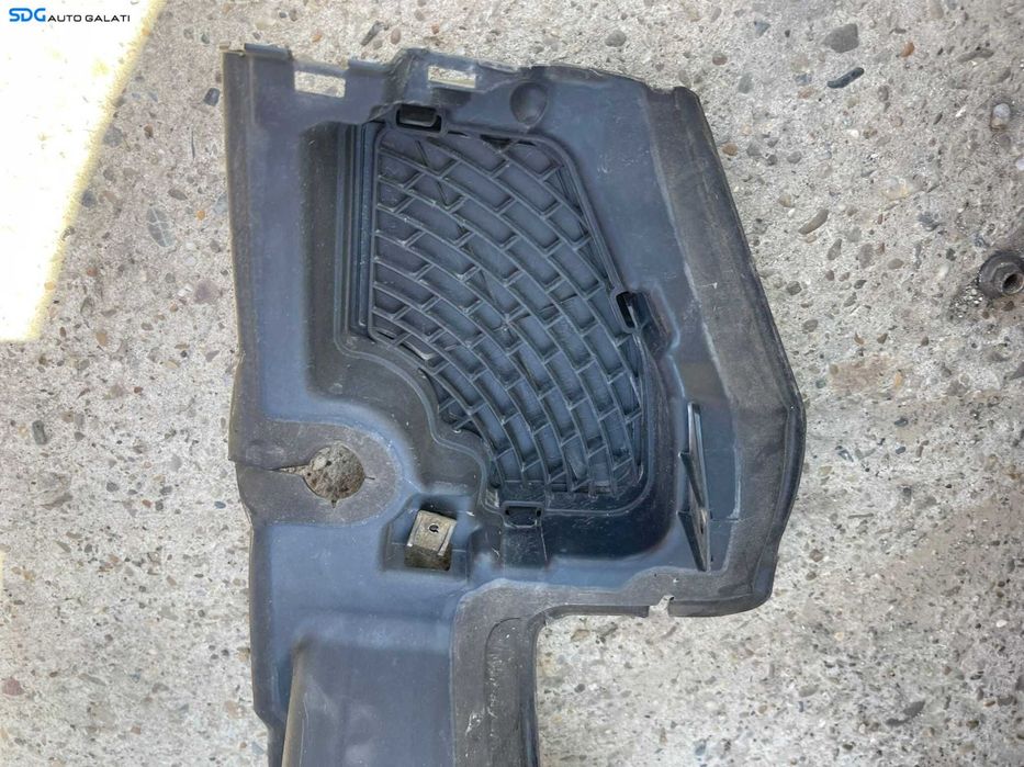 Deflector Aer Radiator Radiatoare BMW Seria 5 E60 E61 2003 - 2010 Cod 7050649 [1694]