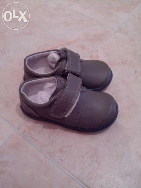 Нови!Детски обувки ест.кожа-Капчица