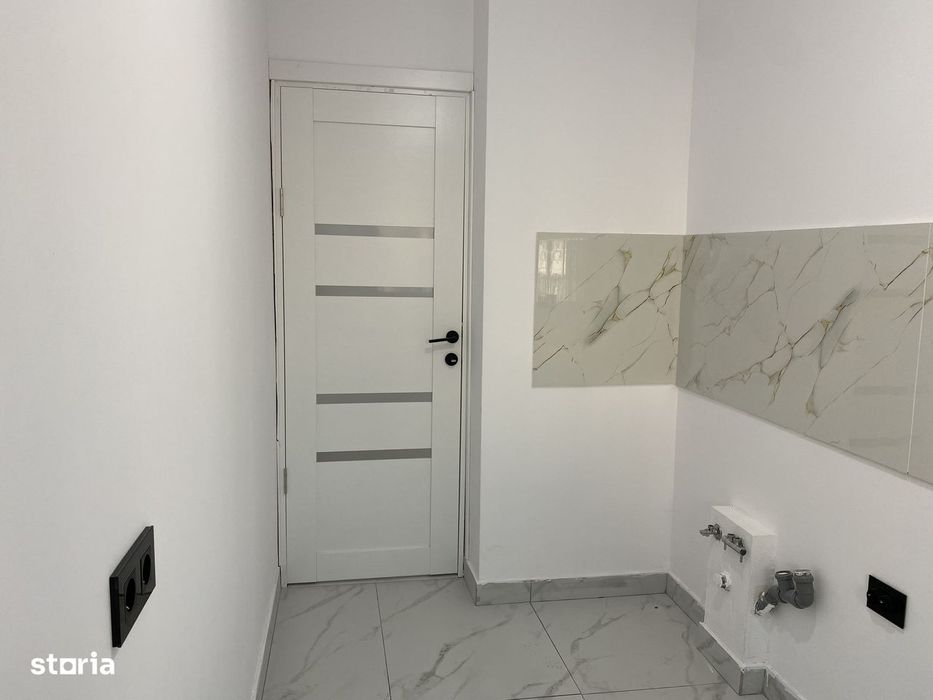 Garsoniera 35m2 Bloc Monolit reabilitat termic neexpertizat