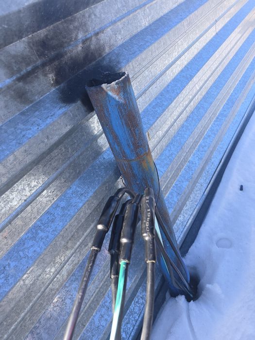 Электрик опытный