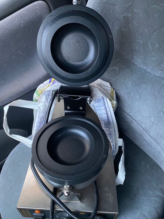 Бургер преса за нло бургери