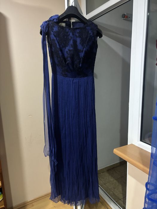 Rochie lunga bleumarin dama facuta pe comanda