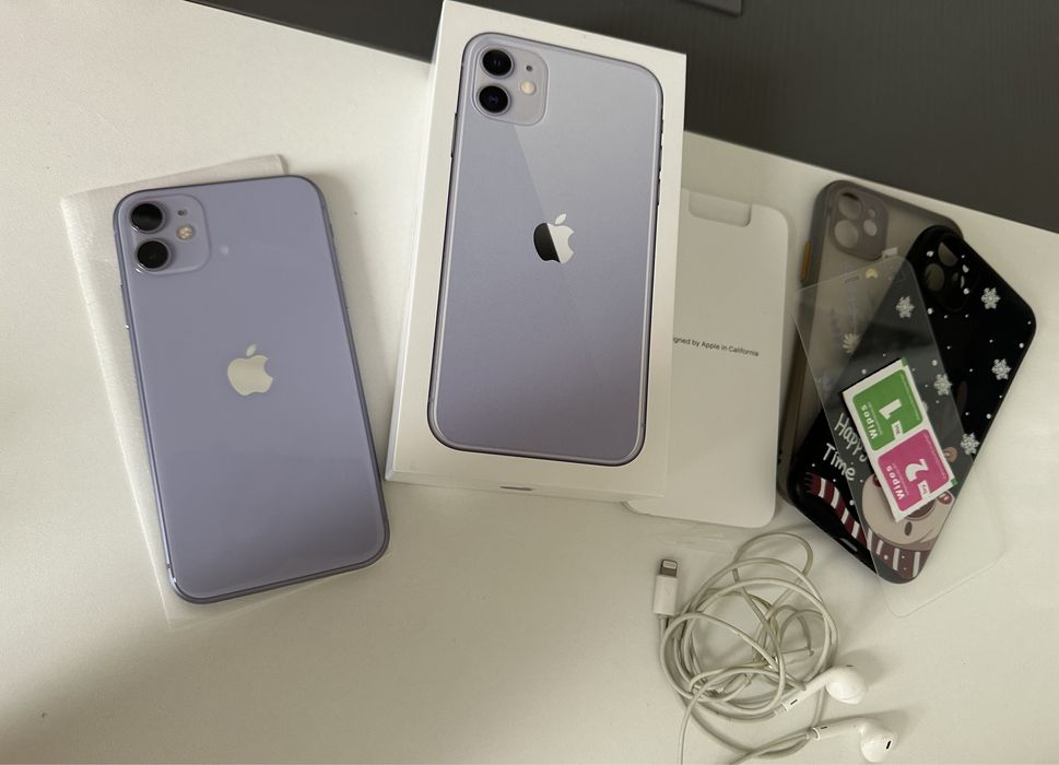 Продам 11 айфон 64 gb.