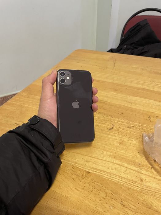 Айфон 11 128гб идеал