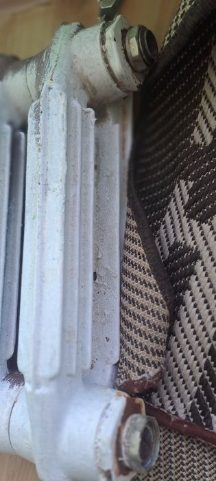 Батарея чугунная продам