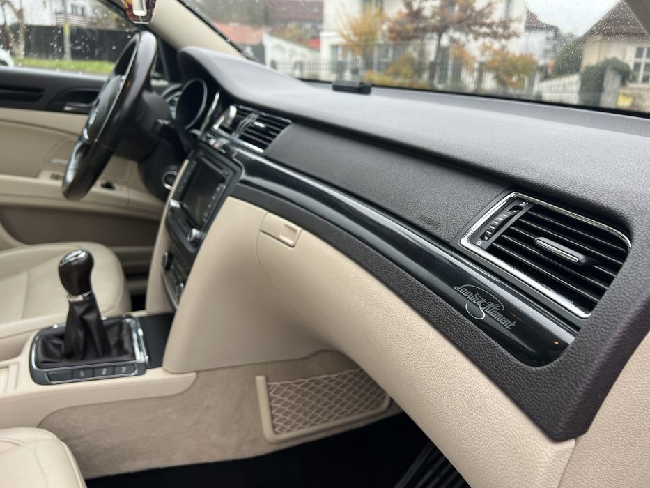 Skoda Superb 2.0 2015 Laurin & klement