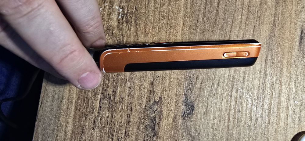 Telefon Colectie: Sony Ericsson W200i Orange