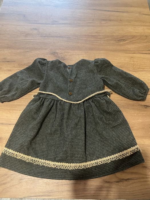 Рокля + официлни обувки