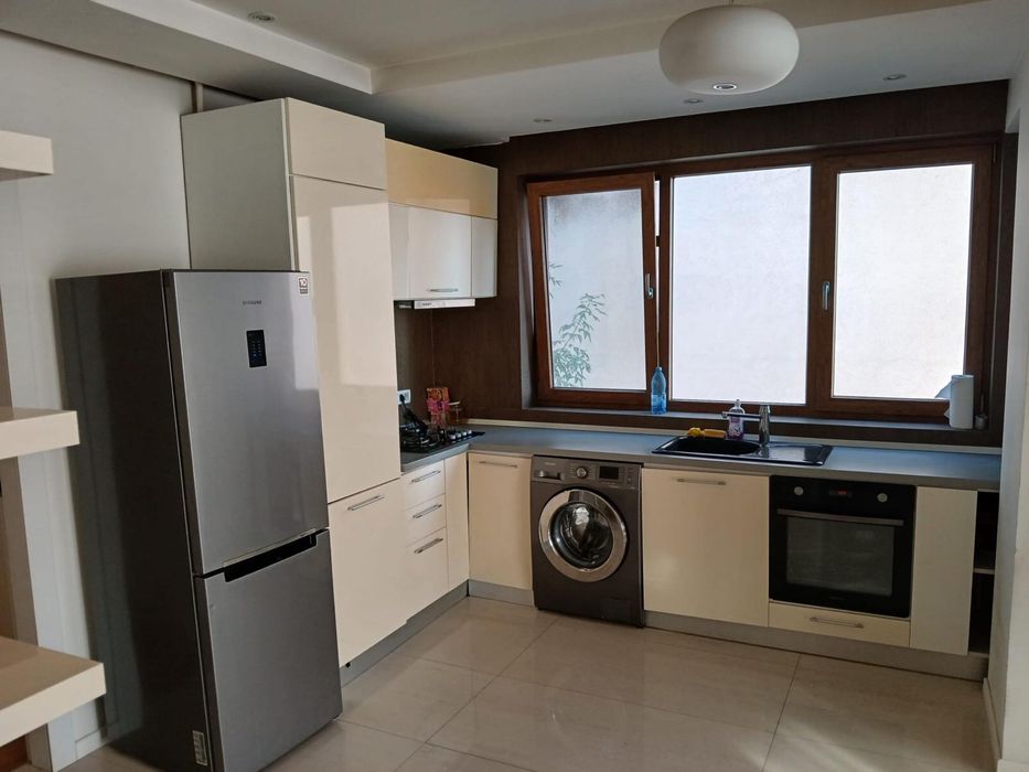 Apartament 3 camere