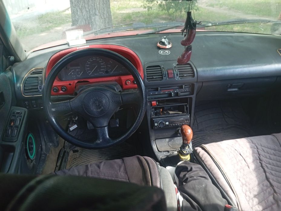 Продам Мазду 323
