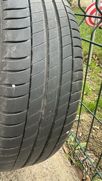 De vanzare 2 anvelope vara michelin primacy 3 195 60 r16