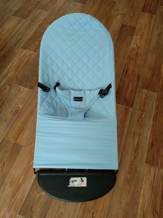 Шезлонг детский продам