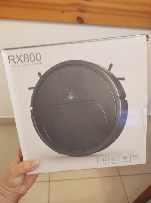 Прахосмукачка робот