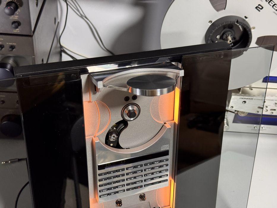 Combină / sistem audio BANG & OLUFSEN 2601-caseta+cd+tuner, DEFECT