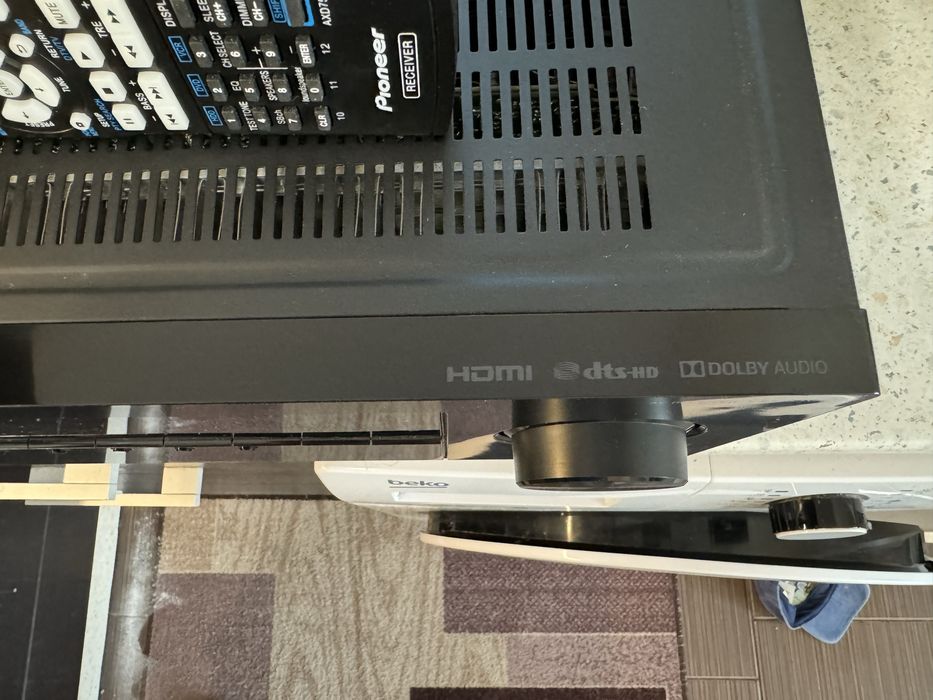 Pioneer VSX-330 Resiver