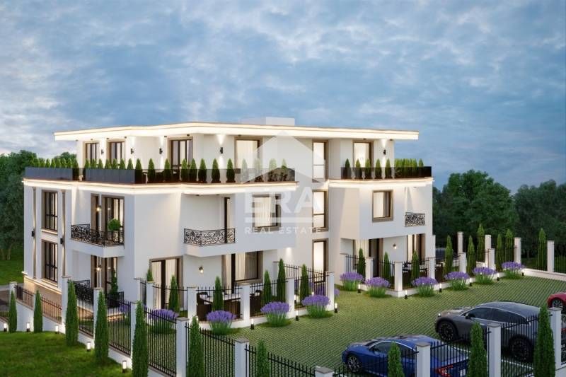 Тристаен апартамент  в ботикова сграда в Благоевград