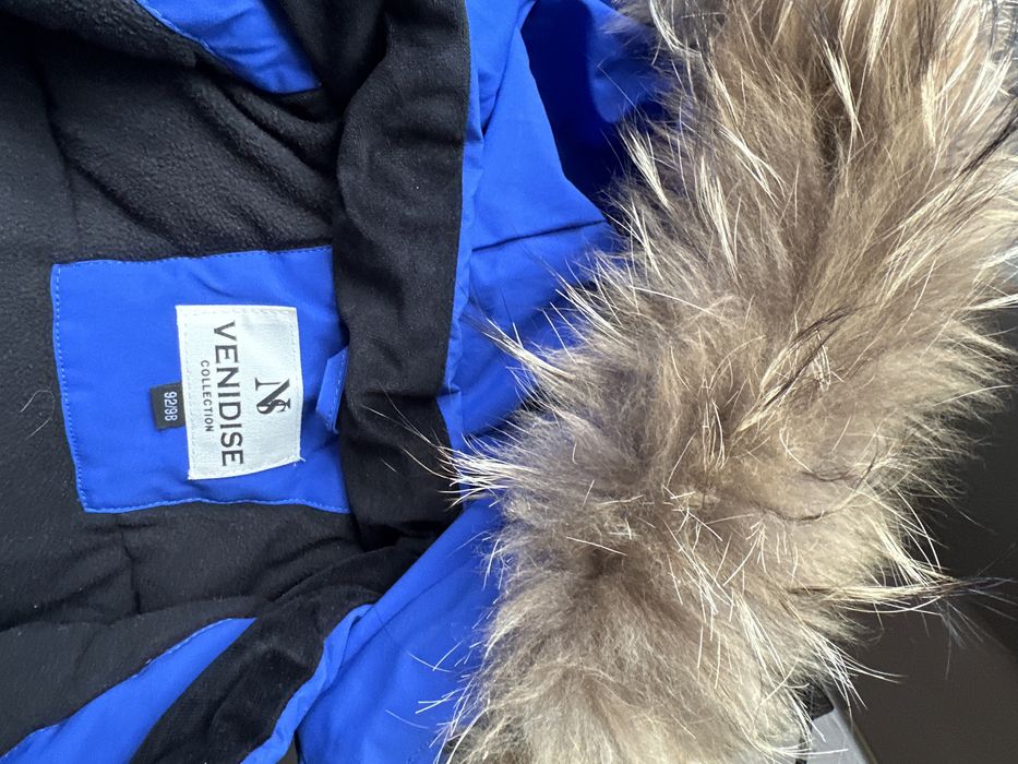 Детская куртка с полукомбинезоном. Зимний комплект