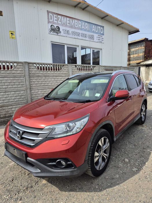 Dezmembram Honda CR-V an 2014 2.2  I-DTEC Capota /Trager/ Far / Aripa