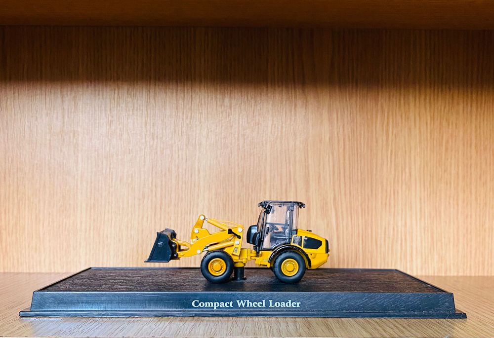 Machetă (hidraulic) Excavator/Buldozer, etc. (CAT)- PRODUS NOU