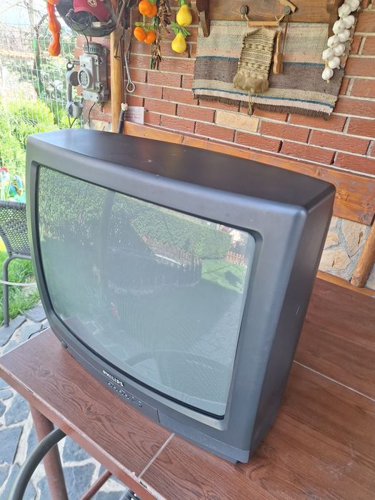 Кинескопен телевизор PHILIPS