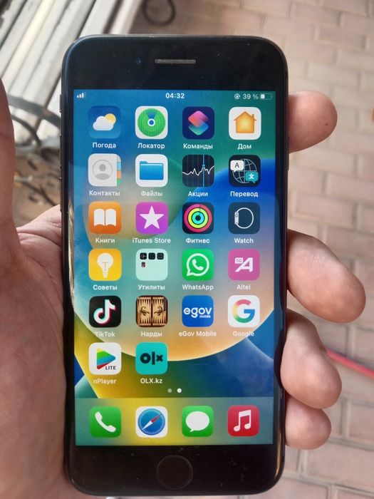 Продам или обменяю на смартфон  Айрон 8