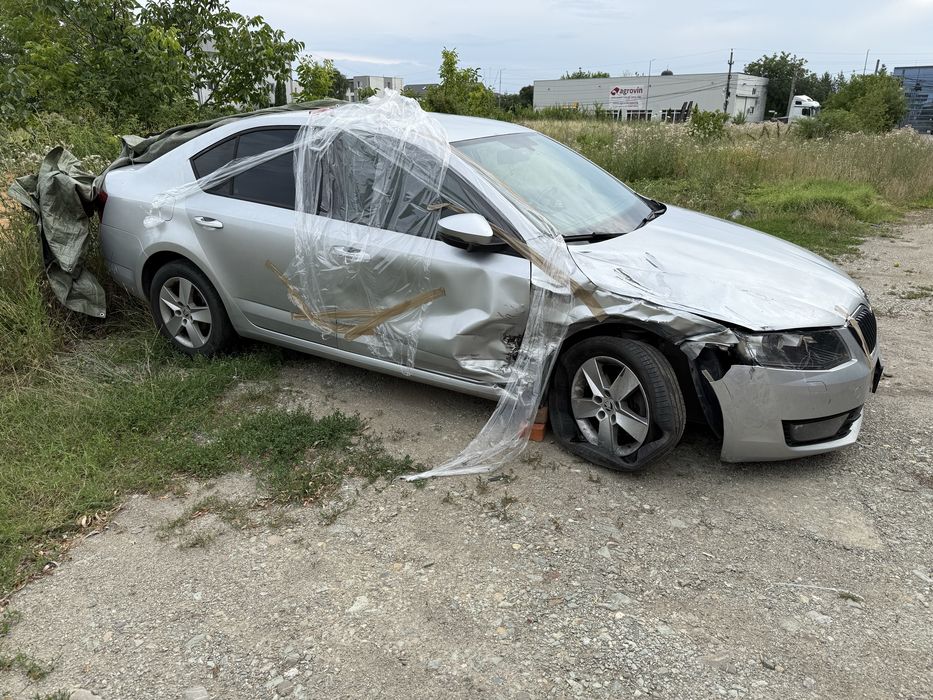SKODA Octavia 2015 — imagine 4