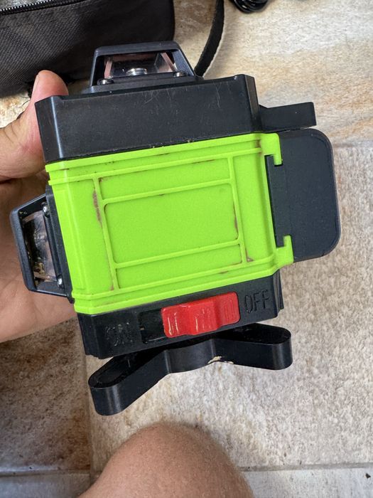 Laser 360 cu accesorii , lumina verde
