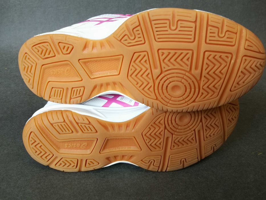 Adidasi alergare 36 37  ghete dama copii  ASICS UP COURT  Ca  NOI