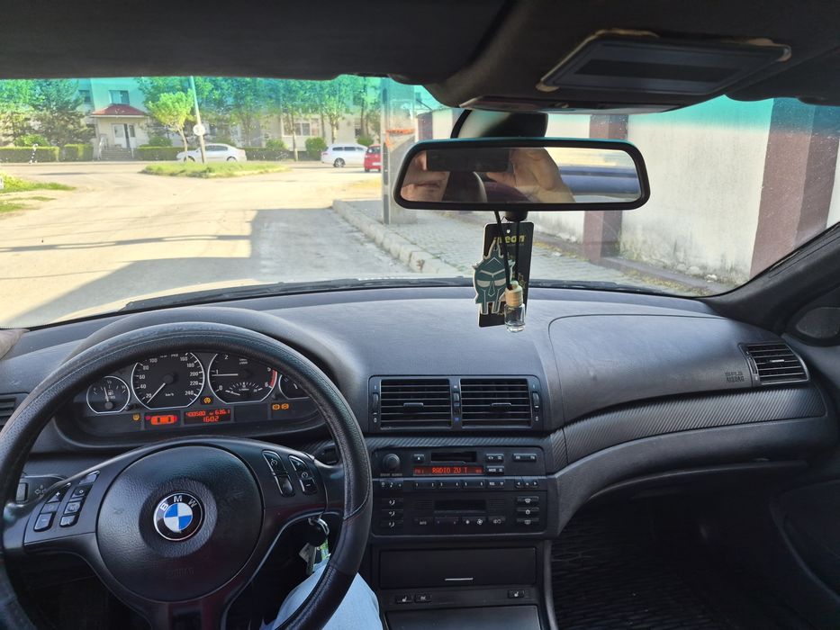 Vând BMW 320d model facelift