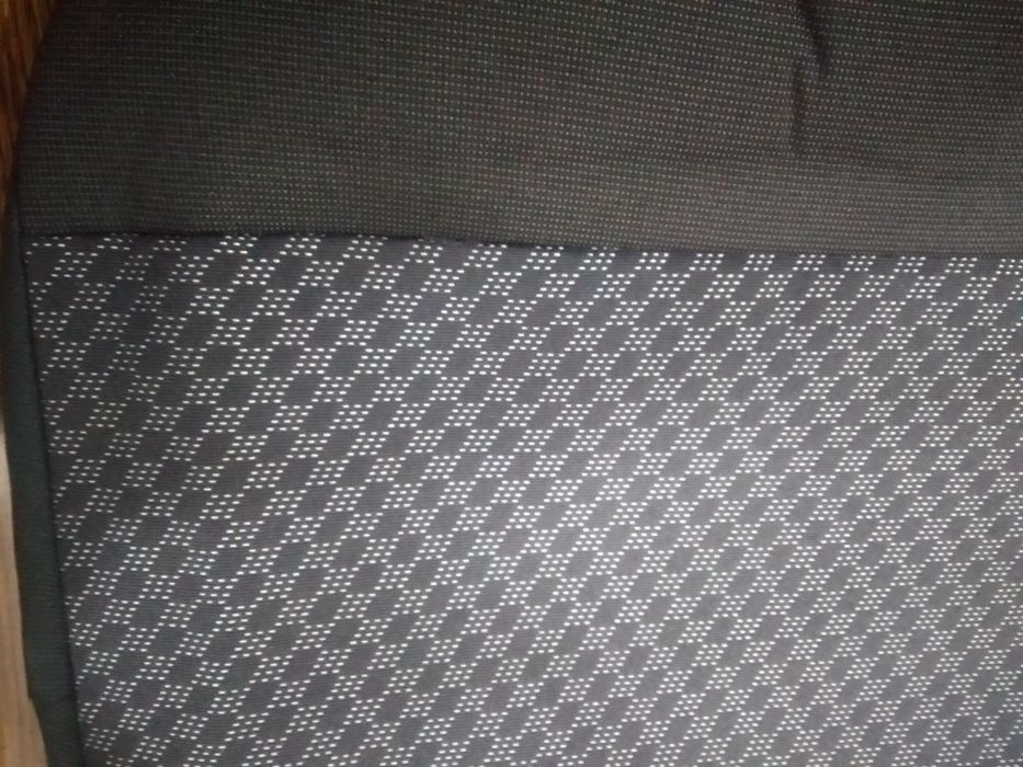 Чехлы Lada Priora 1 (хэтчбек)