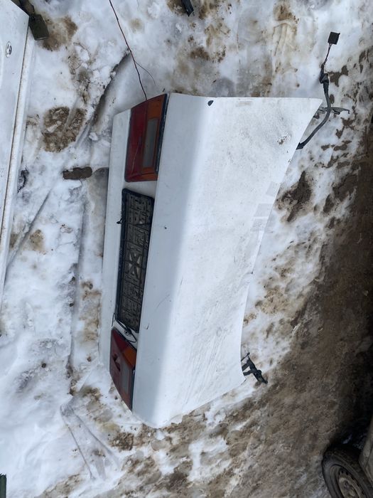 Запчасти на ниссан примера p10