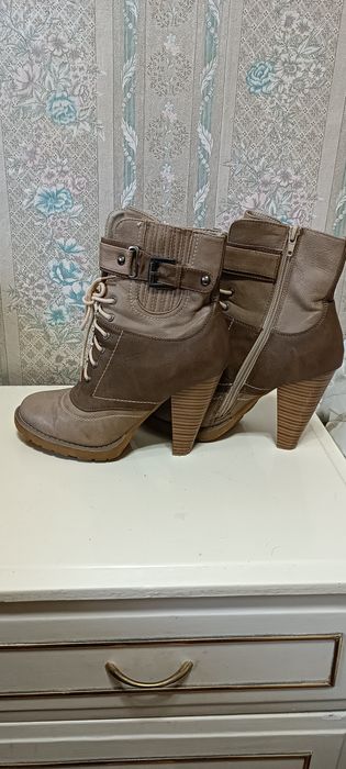 Бутильоны, ботинки, полусапожки