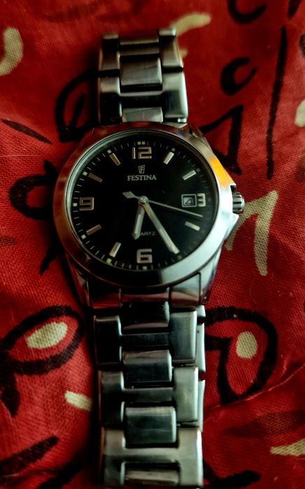 Часовници различни модели