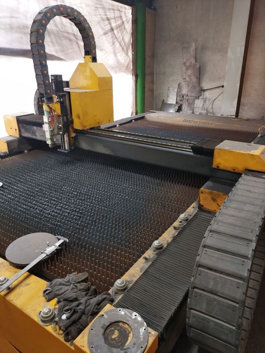 Лазерный станок 1,5кВт 1,5х3м  laser лазер лазерная резка лазерка