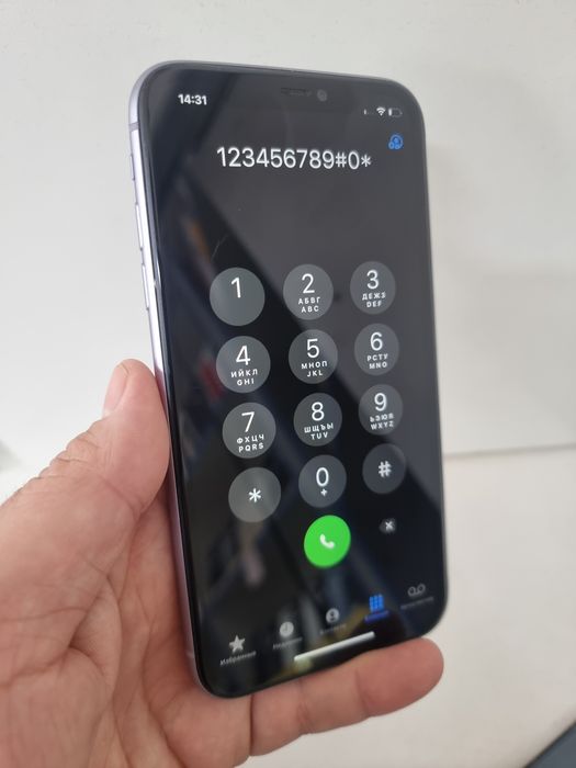 Продам Айфон 11 128г