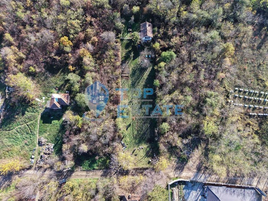 Продава се Парцел в Велико Търново, Зона Б - 1121 кв.м за 50 €/кв.м - Снимка #2