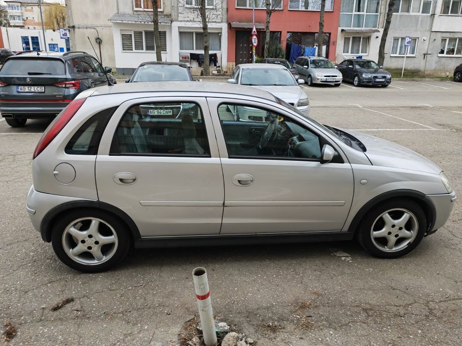 Opel Corsa 1.2 Benzină + GPL - An 2004 impecabilă