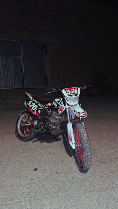 Эндуро 250 кубов