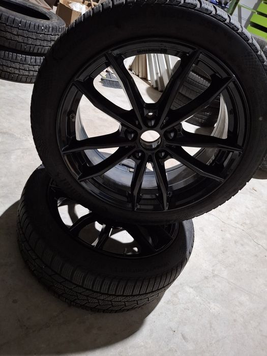 4 Jante negre lucios de BMW,Mercedes. Audi  etc 225 45 r18 Continent